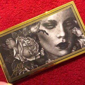 Kat Von D 10yr anniversary eyeshadow pallette